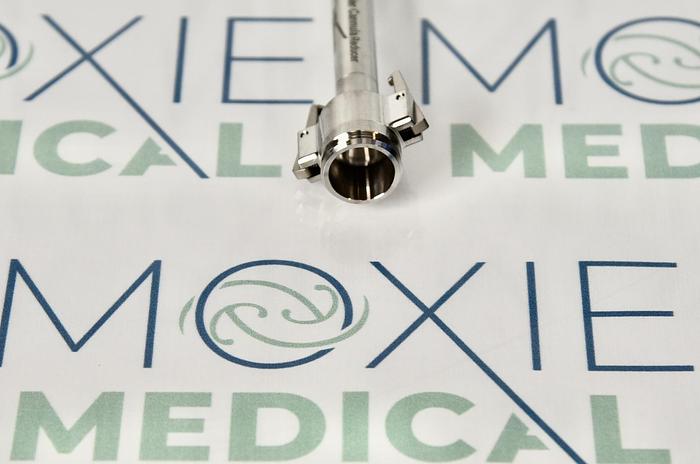 Used Intuitive Surgical 420377-01 Da Vinci EndoWrist Stapler Cannula Reducer