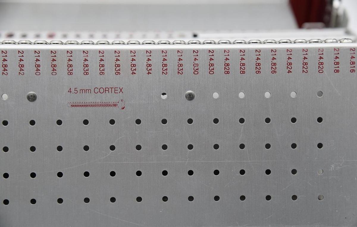 Used Synthes 115.403 LCP Locking Large Fragment Screw Set