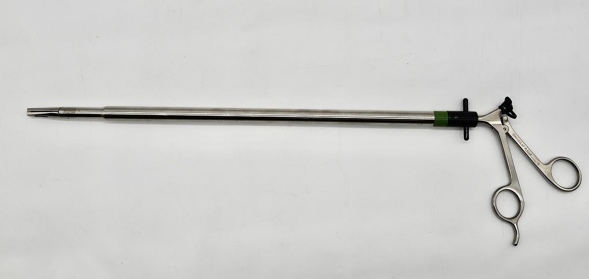 Used Aesculap Surgical 12mm 35cm Clip Remover PL526R