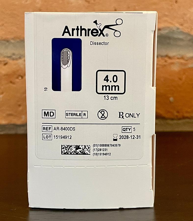 Arthrex AR-8400DS Dissector 4.0mm x 13cm, In-Date, 5 Per Box