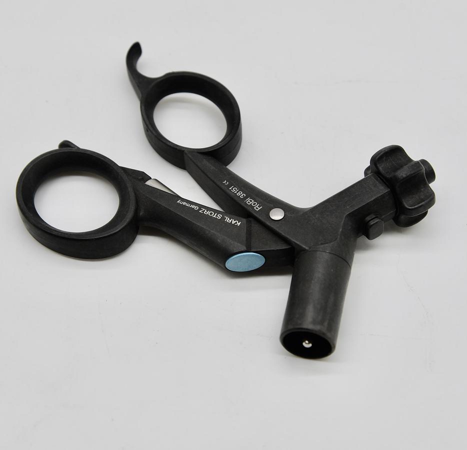 Used KARL STORZ 38151 RoBi Handle
