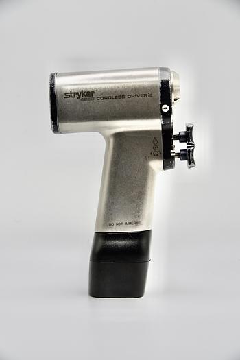Used STRYKER 4200 CORDLESS DRIVER 2 WITH STRYKER BATTERY 4112