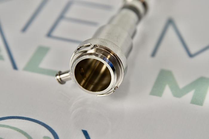 Used Intuitive Surgical 420260-02 Da Vinci 8.5mm Endoscope Cannula