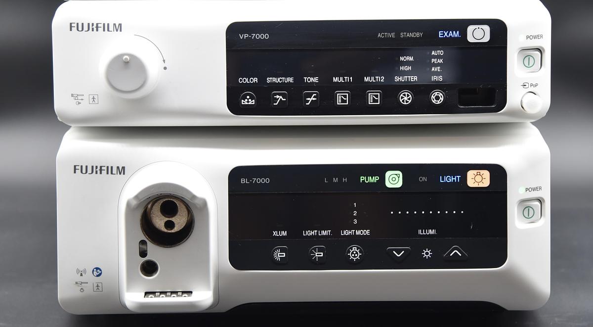 Used FUJIFILM ELUXEO VIDEO PROCESSOR VP-7000, BL-7000 LIGHT SOURCE WITH KEYBOARD AND CABLE ACCESSORIES