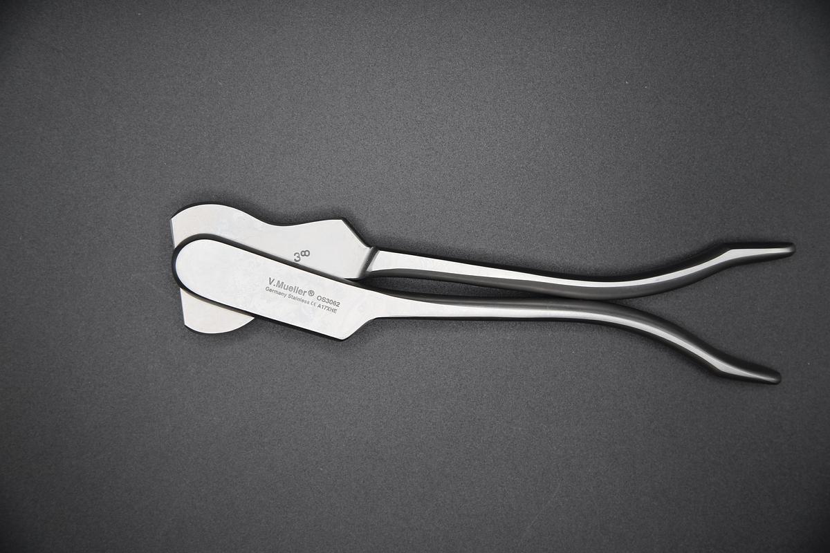 Used V. Mueller Surgical Martin Style Wire Cutter OS3062