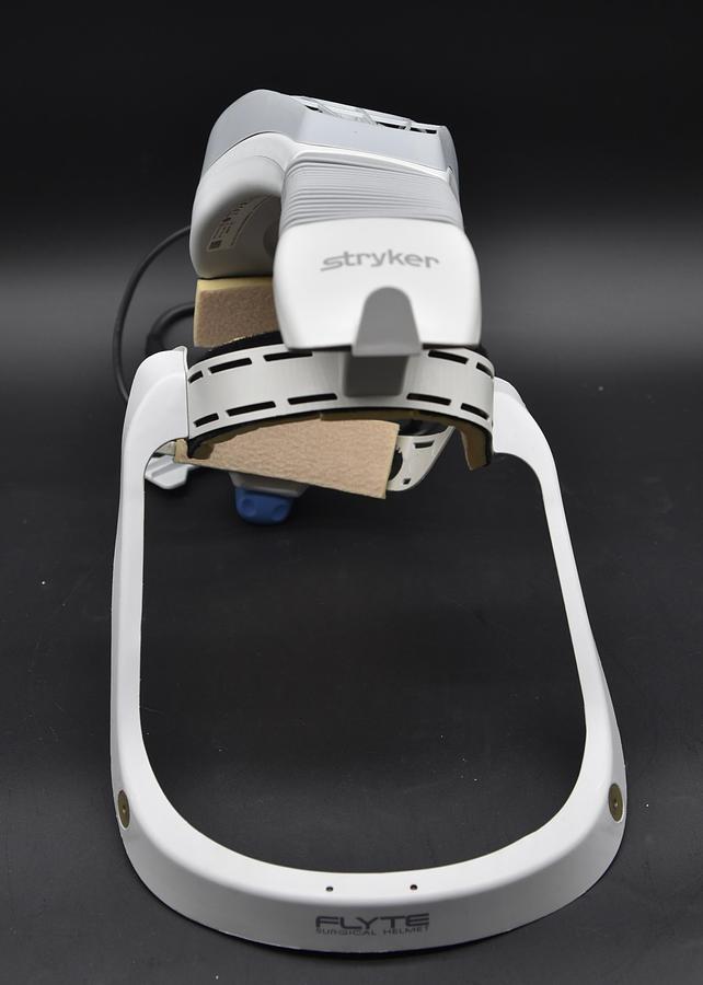 Used Stryker 0408-600-000 Flyte Helmet with Flyte Power Cord
