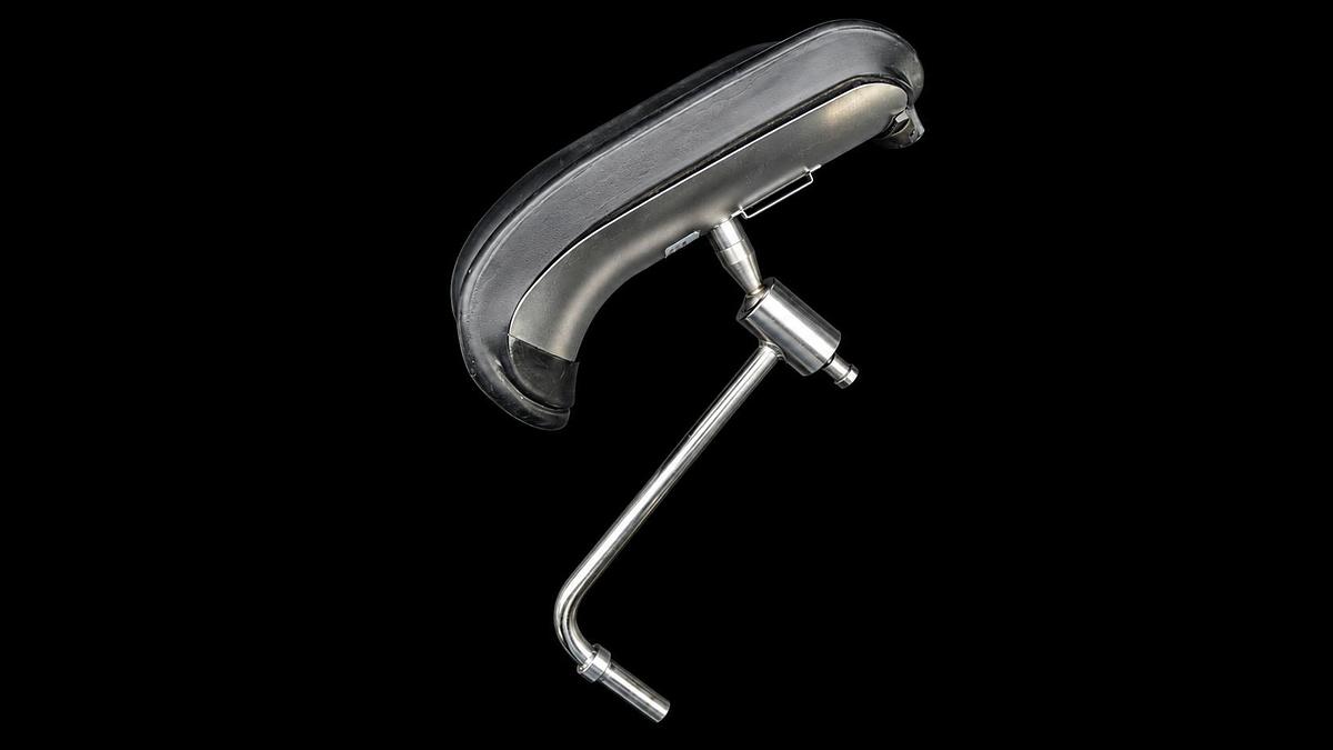 Used STERIS CORPORATION BF266 Universal Legholder