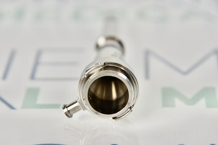 Used INTUITIVE SURGICAL 400263-01 DAVINCI CANNULA 8.5mm Da Vinci Robotic