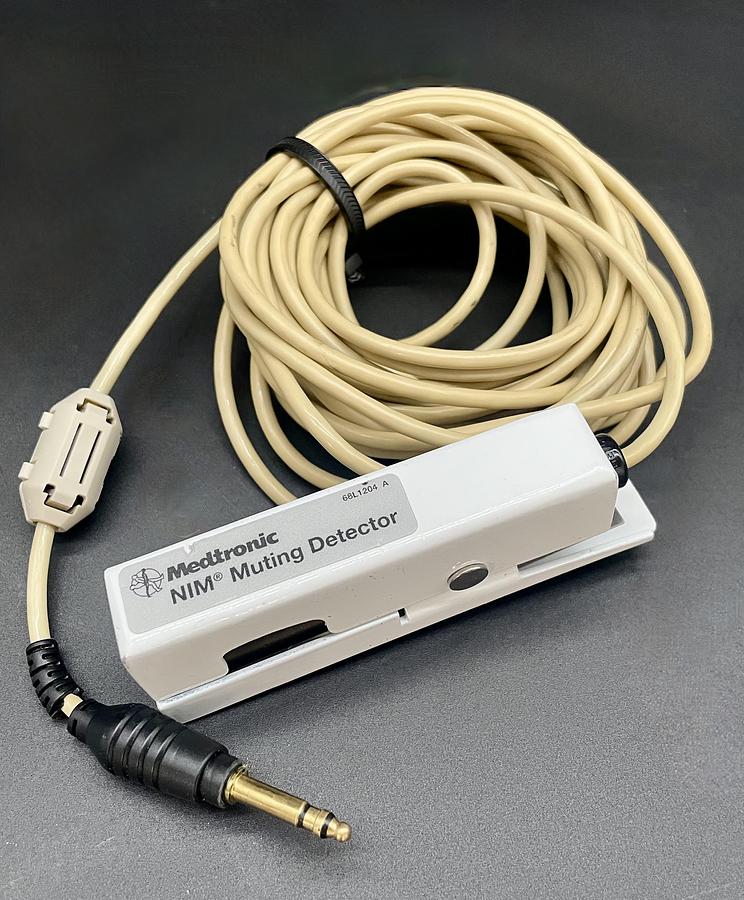 Used Medtronic Xomed 8220325 NIM Muting Probe Nerve Stimulator