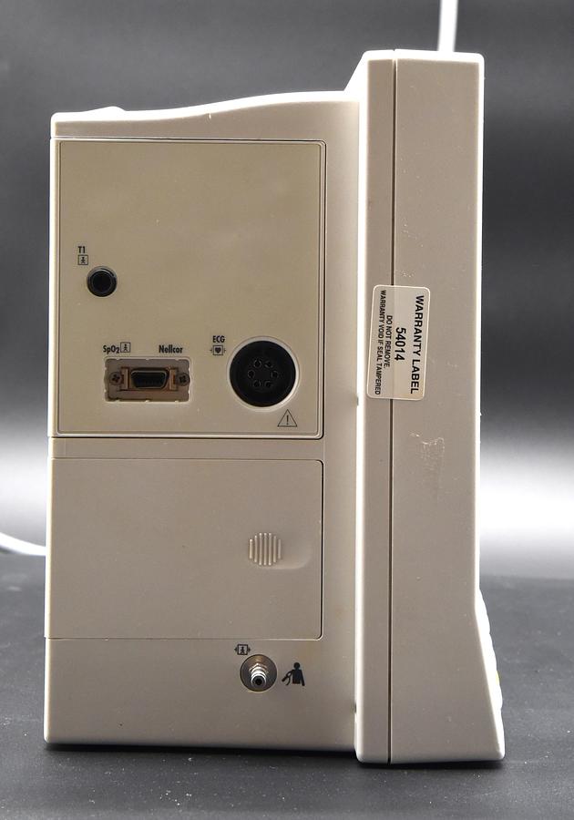 Used Datascope Passport 2 Multiparameter Patient Monitor, Spo2, NIBP, TEMP, ECG Patient Monitor, P/N 0998-00-0170-0013A