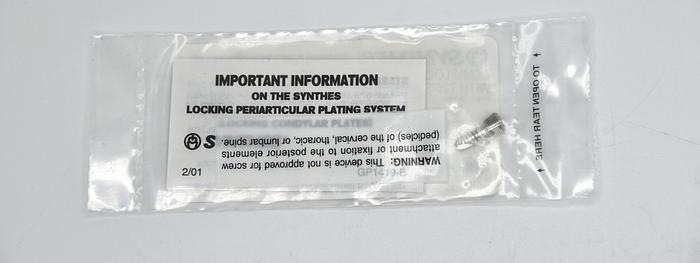 SYNTHES 02.204.014 4.0MM LOCKING SCREW SLF-TPNG WITH T25 STARDRIVE RECESS 14MM