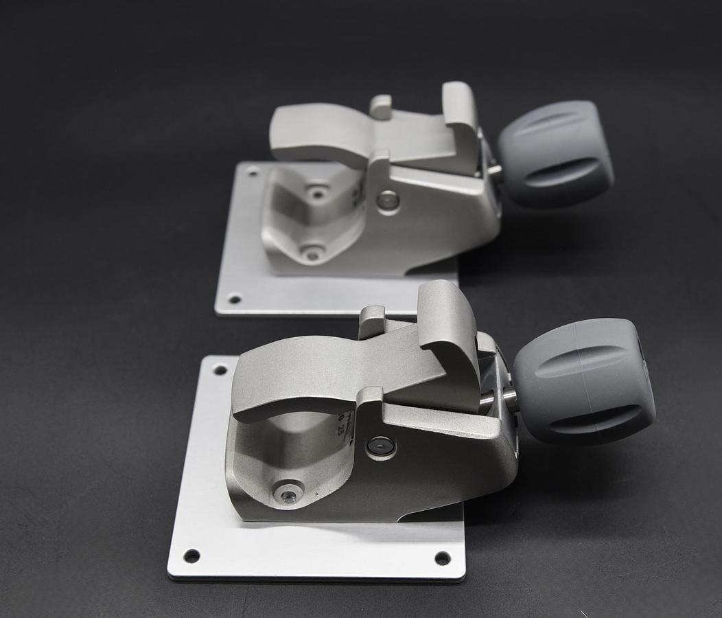 Used GCX Mounting Accessory Post Rail Clamp Tilt/Swivel Mount