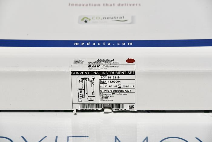 MEDACTA 11.00004 CONVENTIONAL INSTRUMENT SET, SINGLE USE INSTRUMENTS FOR KNEE REPLACEMENT, GAAK EFFICIENCY