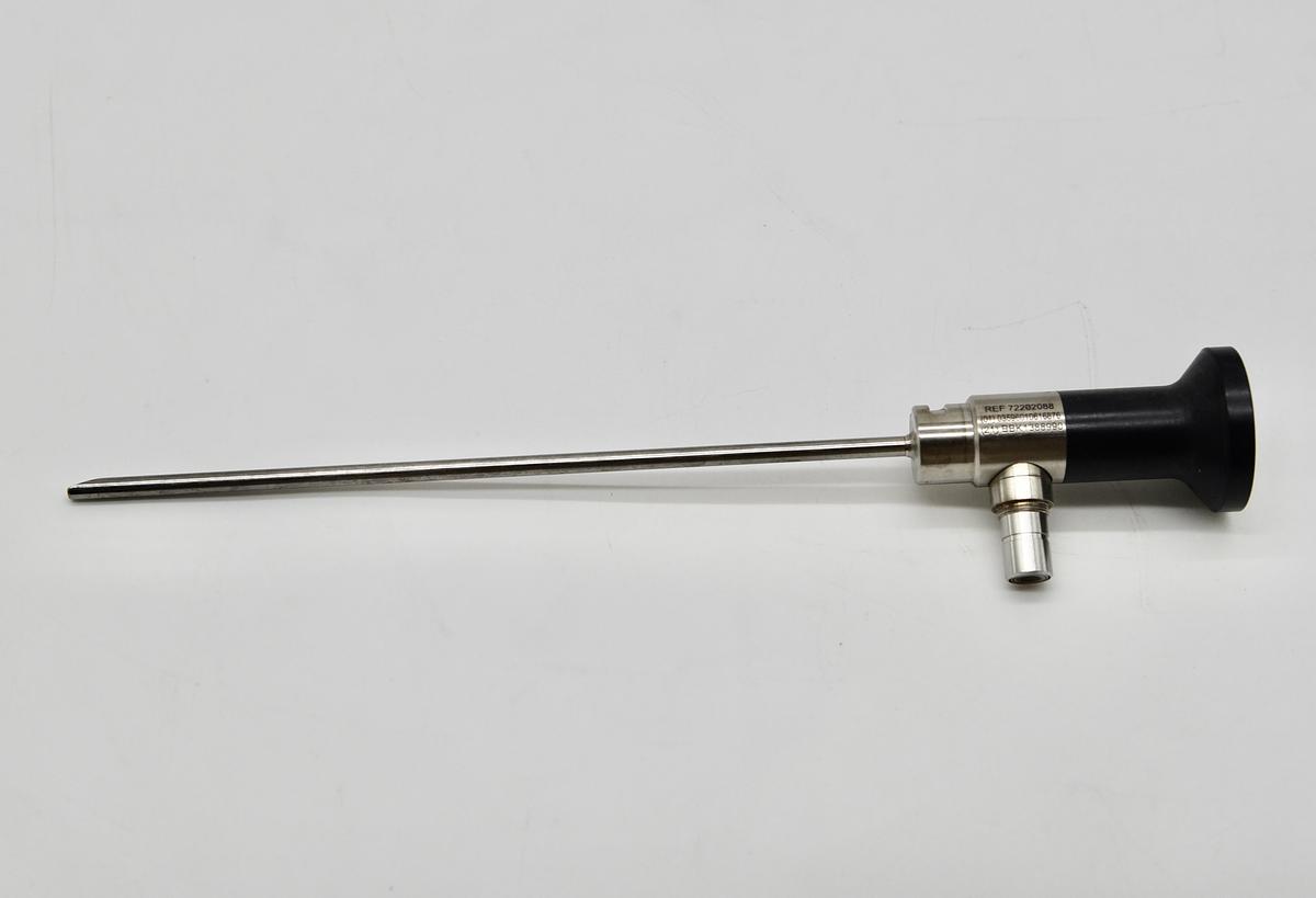 Used Smith & Nephew/Dyonics 72202088 4mm, 70° HD Arthroscope