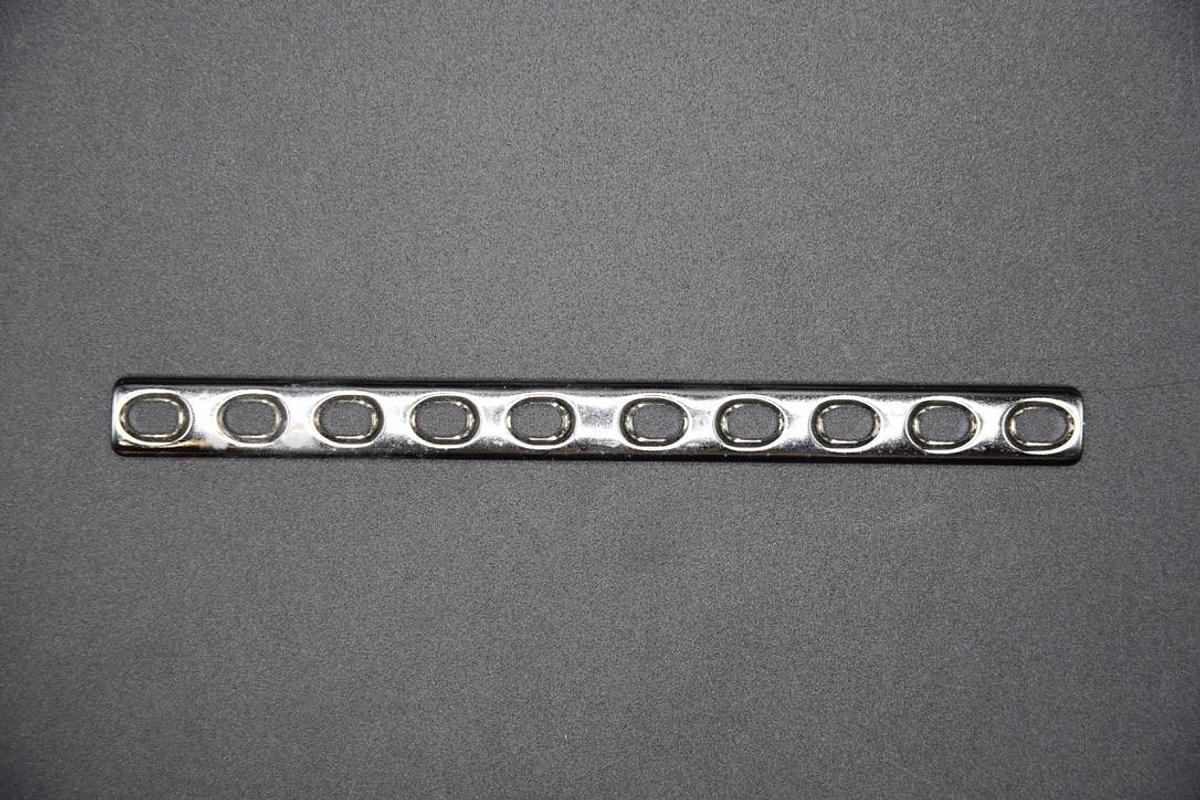 Used ZIMMER 2429-10 SURGICAL 10 HOLE PLATE