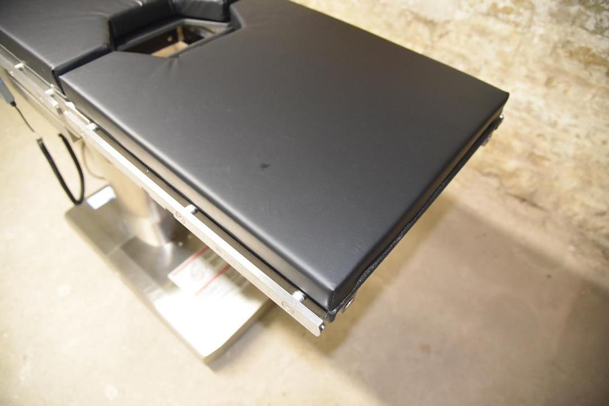 Refurbished Steris 4085 Surgical Table with New Pads & Hand Control