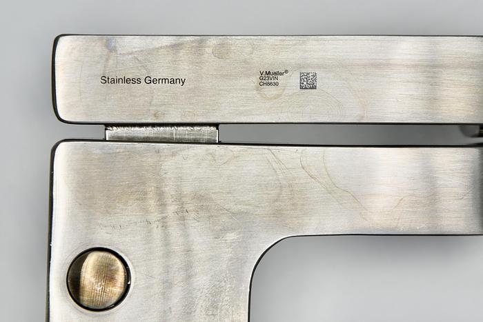 Used V. MUELLER CH8630 MORSE STERNAL RETRACTOR LARGE SPREAD BLADE 20MM DEEP