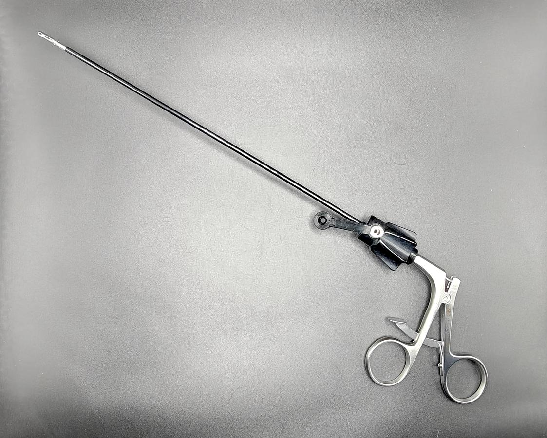 Used V. MUELLER LA8215P Dual-Cup Grasping Forceps