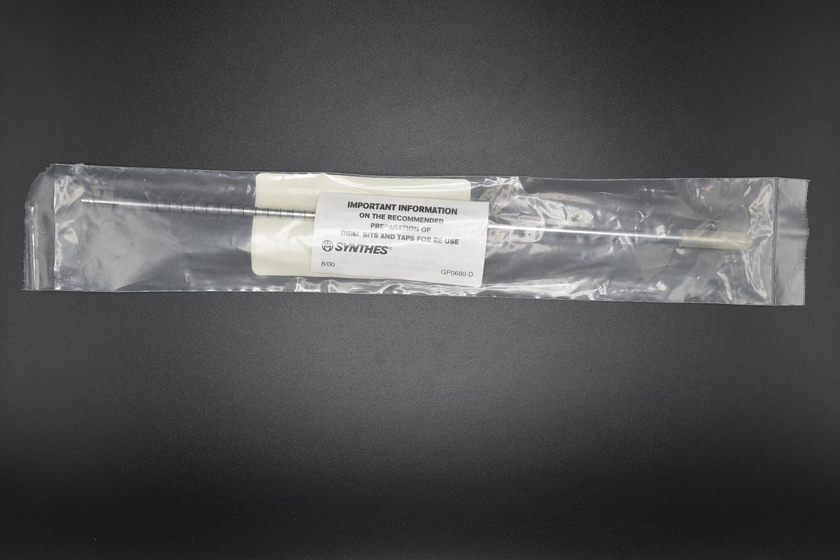 Synthes 356.98 Three-Fluted Drill Bit, QC, 4mm X 270mm