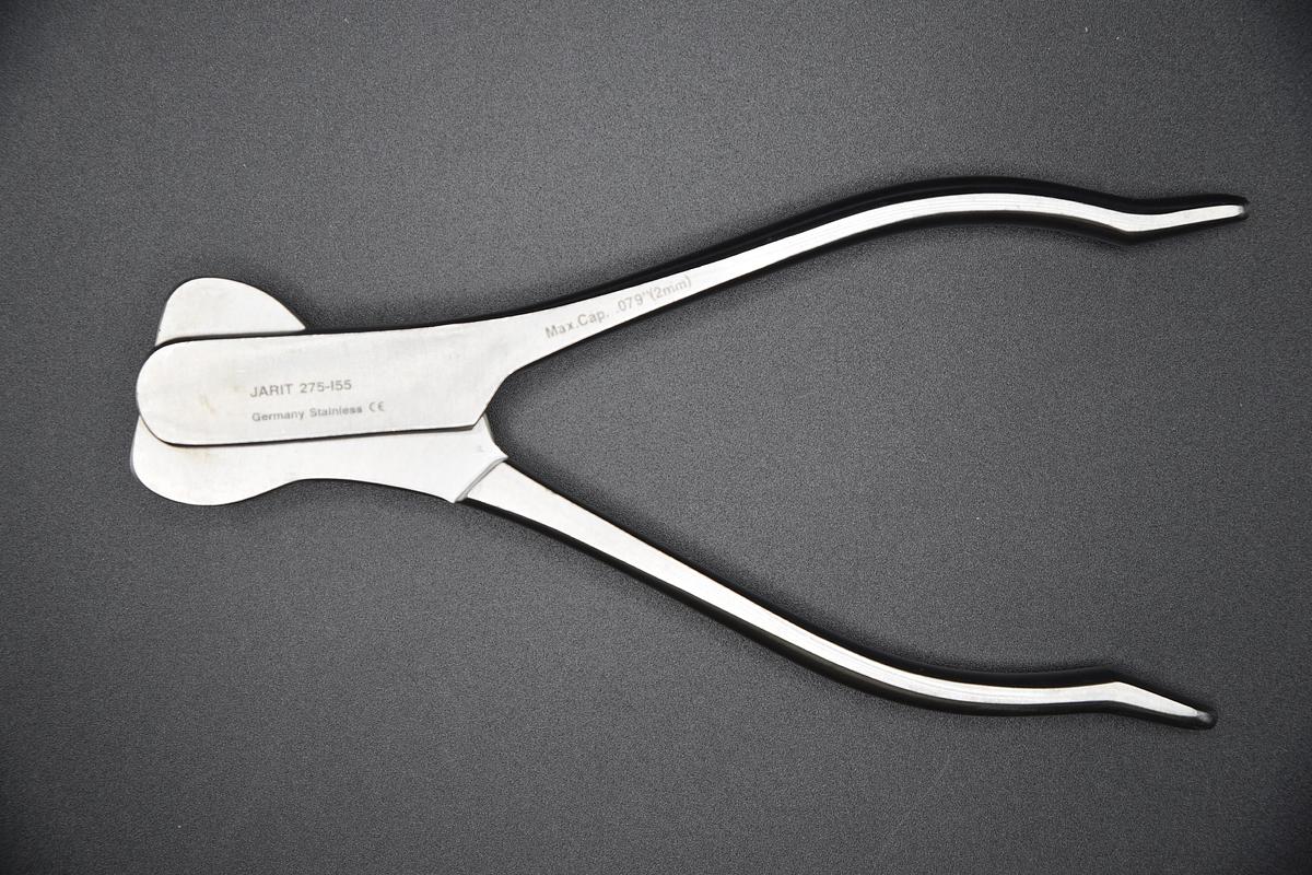 Used V. Mueller Surgical Martin Style Wire Cutter OS3062