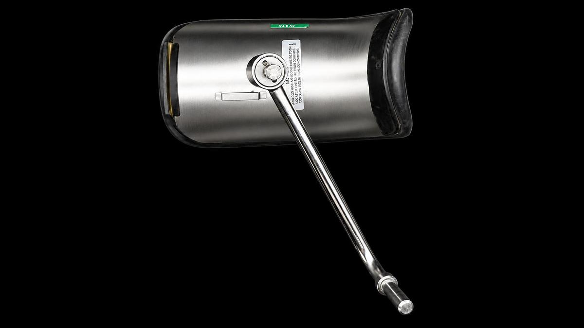 Used STERIS CORPORATION BF266 Universal Legholder