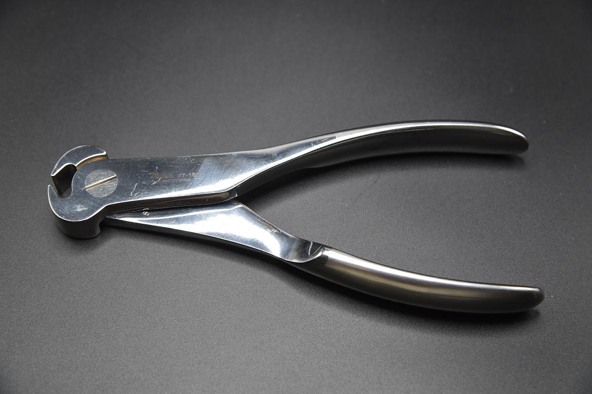 Used Miltex 27-158 Cannulated Cutter 7.5" Orthopedic