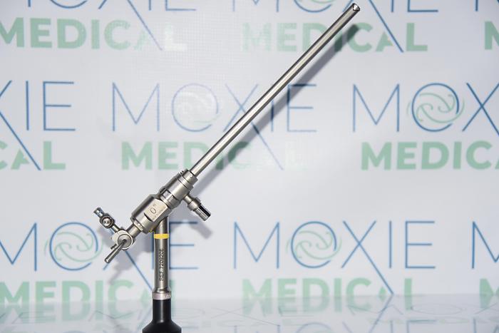 Used Smith & Nephew 7209208 TruClear 8mm 0° Autoclavable Operative Hysteroscope and TruClear Sheath 7209383