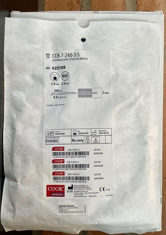 Cook Medical G22108 Colonoscope Cytology Brush