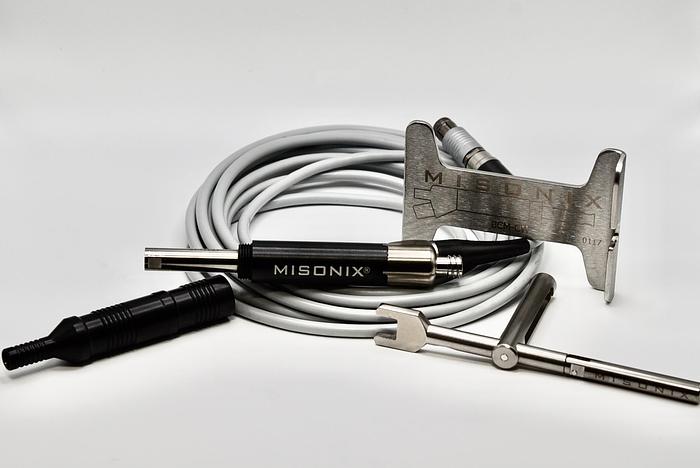 Used MISONIX BONESCALPEL UNIVERSAL HANDPIECE BCM-HP
