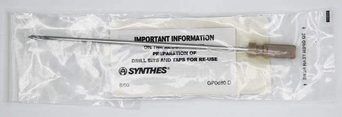 511.412	SYNTHES  2.5MM THREE-FLUTED DRILL BIT QC/BRAD POINT/150MM