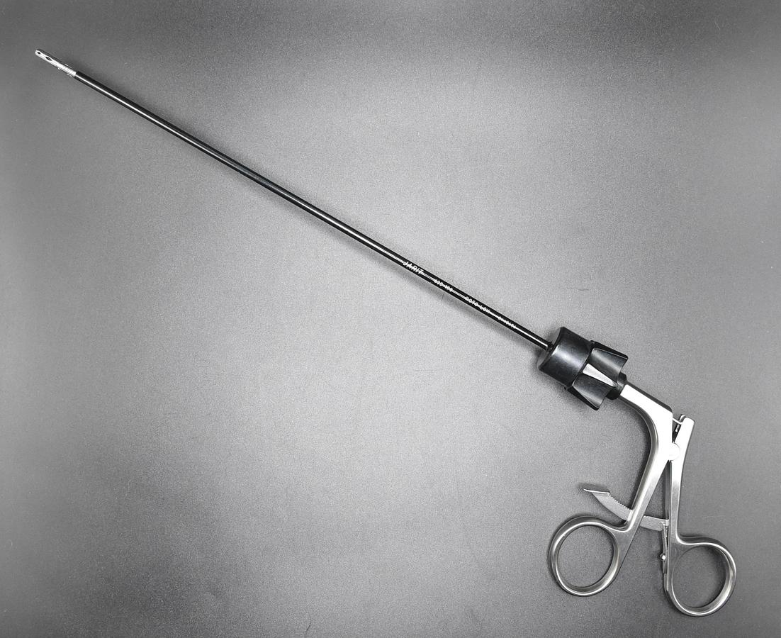 Used INTEGRA LIFESCIENCES PRODUCTION CORPORATION 630108 Dual-Cup Grasping Forceps