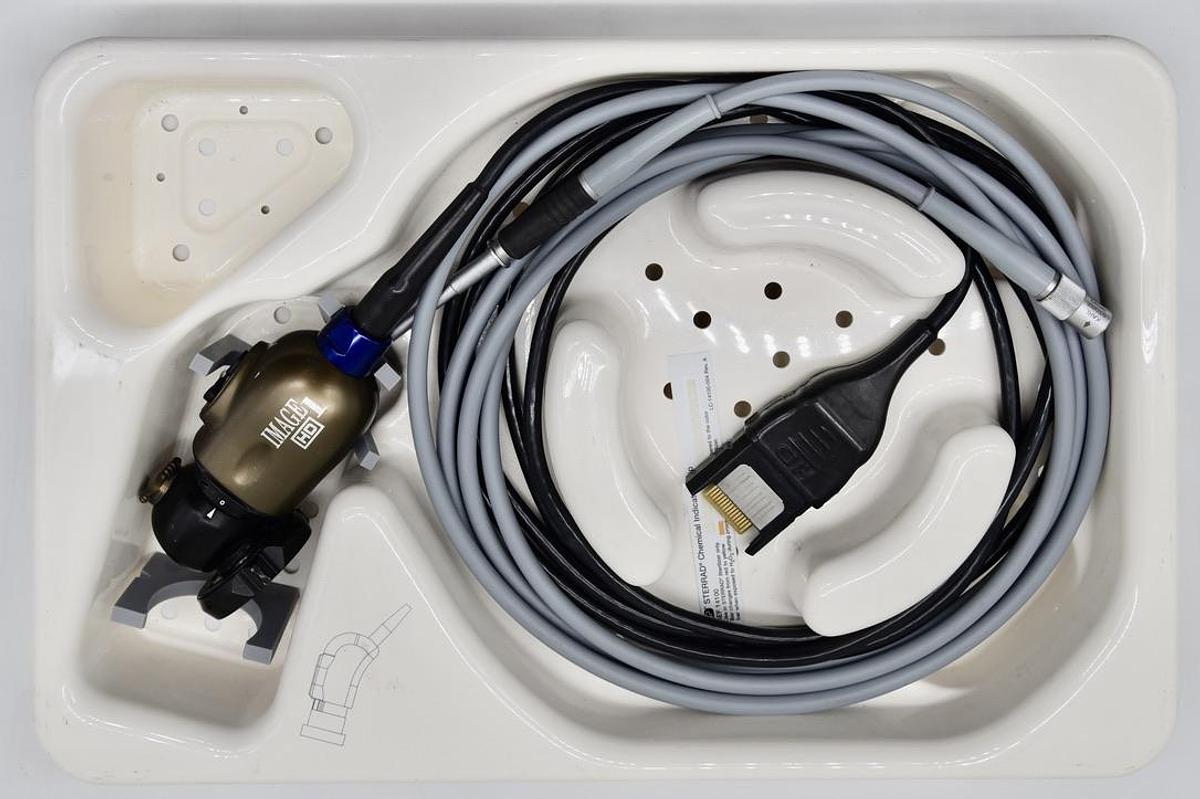 Used Karl Storz 22220056 IMAGE 1™ HD H3-P SPIES Urology Camera Head with Storz Light Cable and Sterilization Tray