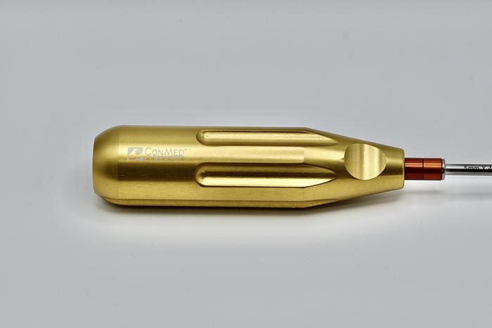 Used CONMED LINVATEC SB5000 BULLSEYE FEMORAL GUIDE 5MM X 45°