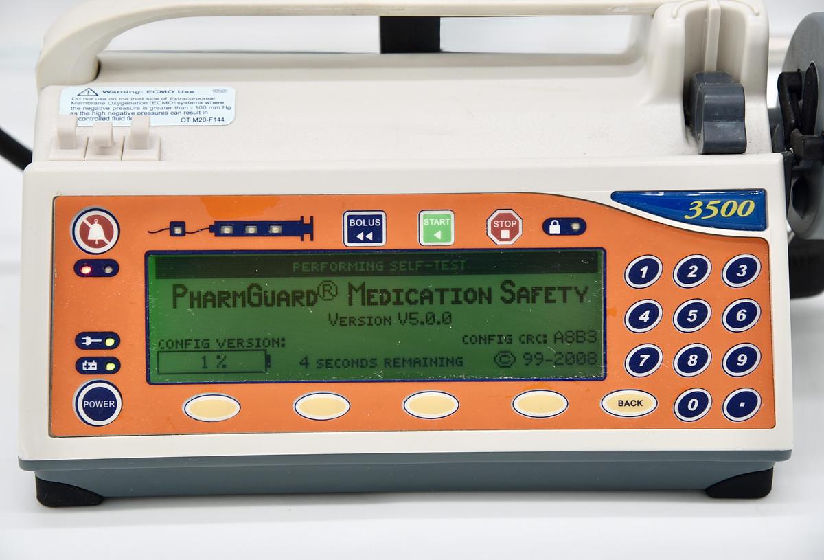 Used Smiths Medical Medfusion 3500 Infusion Pump with Software Version V5.0