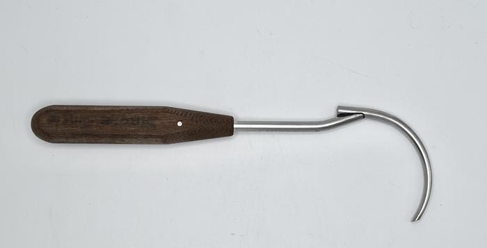 Used Synthes 391.13 70mm Passer, 235 mm Length, 9"