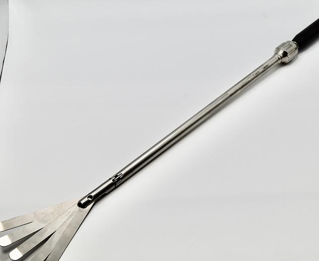 Used V. MUELLER F226.50 Five Finger 10mm Articulating Fan Retractor