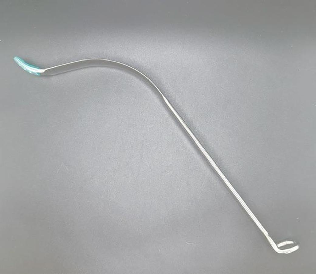 Used Innomed 6450 Single Prong Soft Tissue Retractor