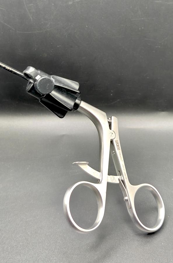 Used V. MUELLER LA8215P Dual-Cup Grasping Forceps