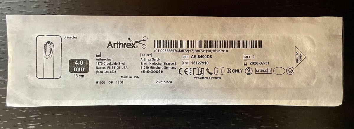 Arthrex AR-8400DS Dissector 4.0mm x 13cm