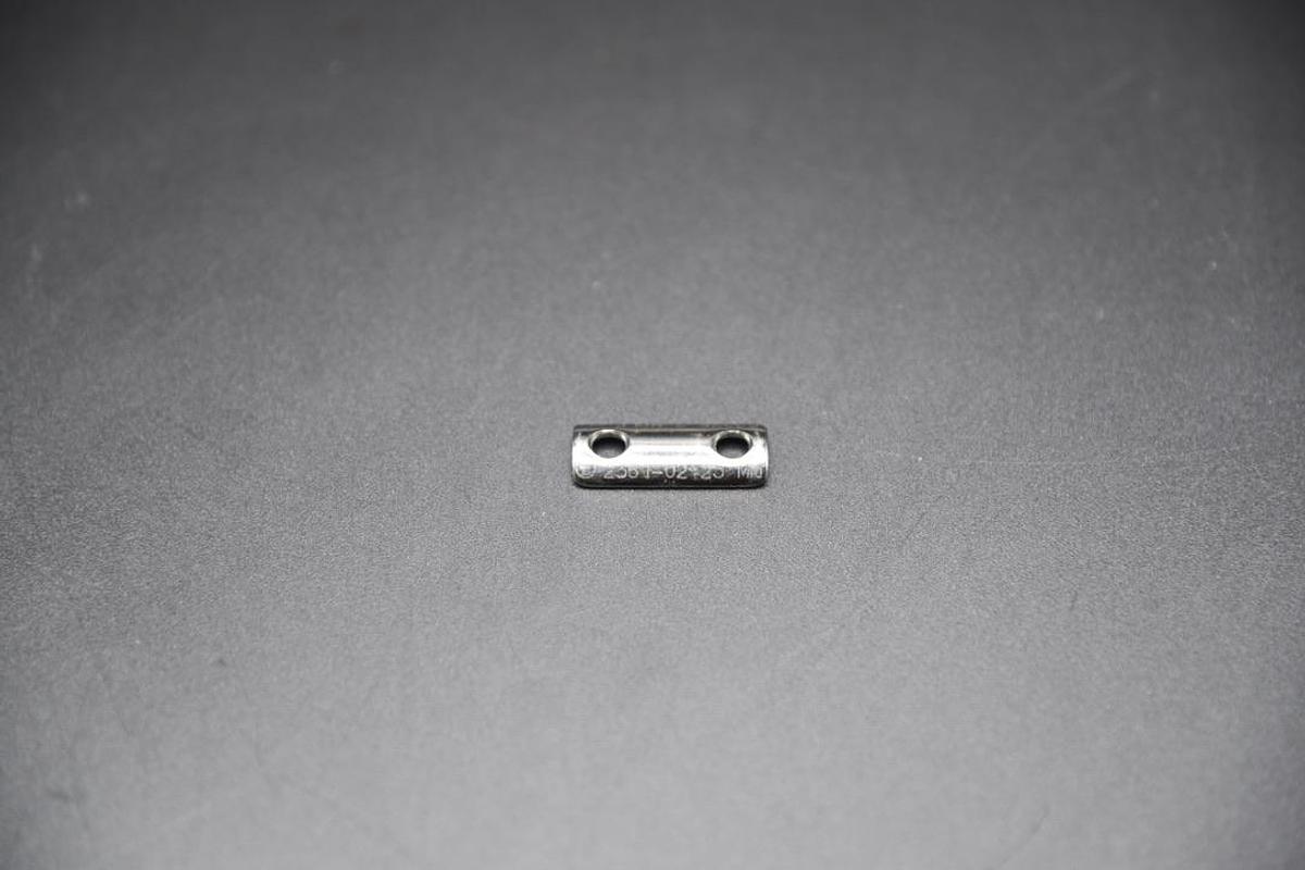 Used ZIMMER SURGICAL 2 HOLE 25MM PLATE