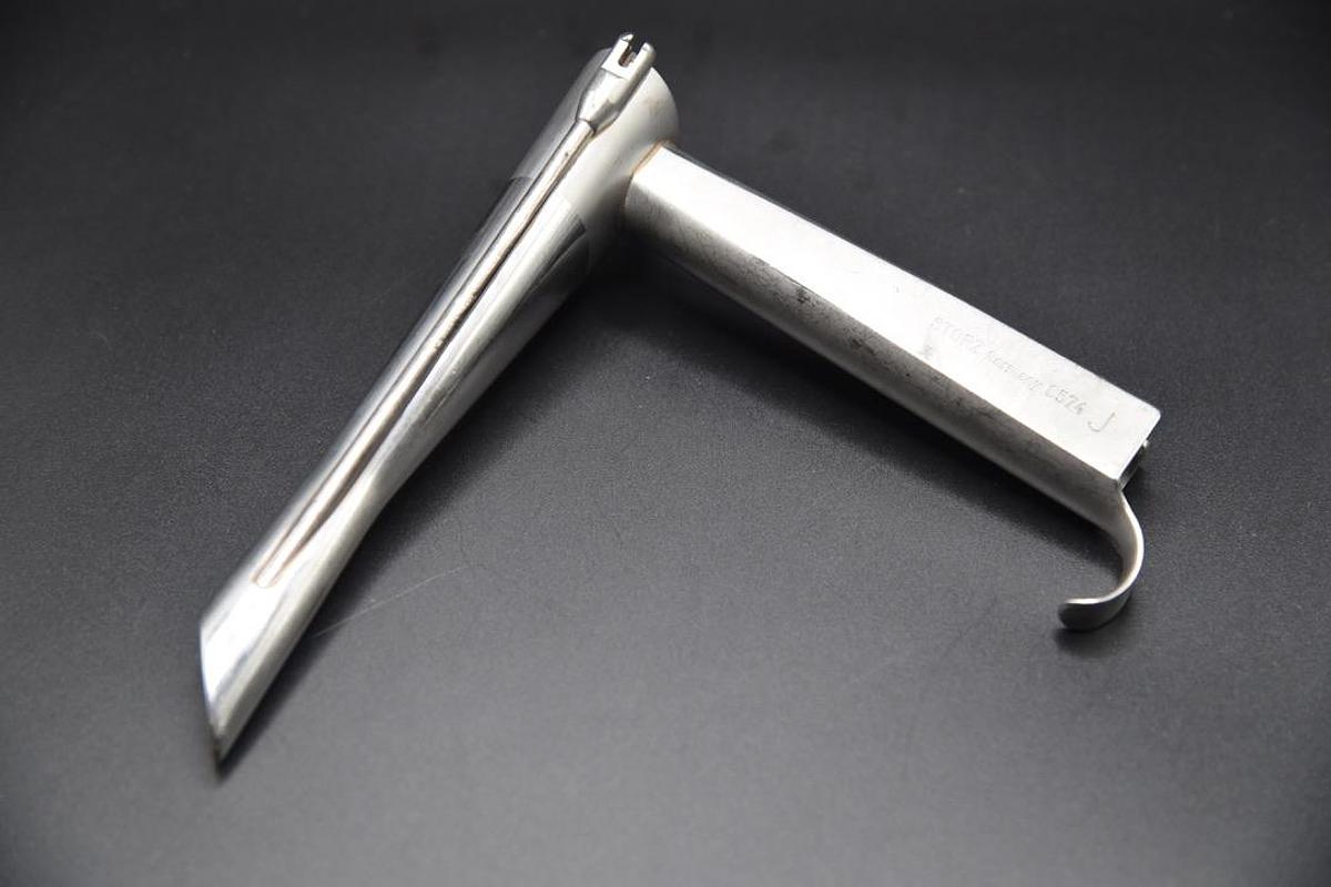 Used Karl Storz 8574J Benjamin Operating Laryngoscope Pediatric W1228 ENT Laryngology