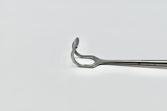 Used V. Mueller RH4423 Barnhill Adenoid Curette Size 3, 17mm, overall length 8-5/8"