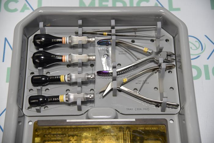 Used DEPUY Synthes 304.761 Neuro Fixation System, 311.006, 311.005, 329.14, 391.952