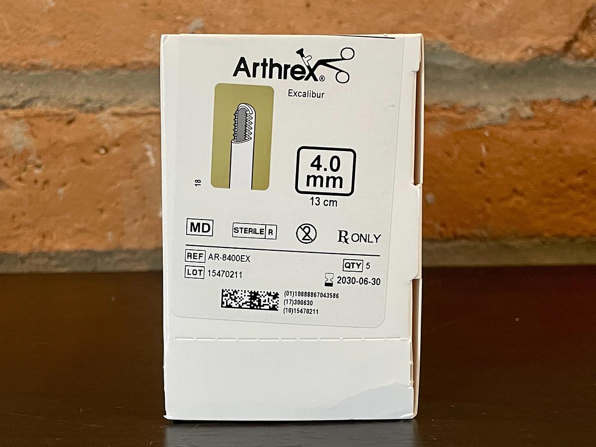 Arthrex AR-8400EX Excalibur Arthroscopic Shaver Blade 4.0mm x 13cm, In-Date, 5 Per Box