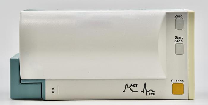 Used PHILIPS INTELLIVUE MX800 ANESTHESIA CO2 MONITOR WITH M3001A & M3015A MODULES