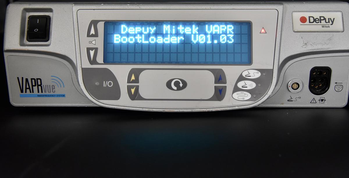 Used DePuy Mitek VAPR VUE 225024 Electrosurgical System Generator