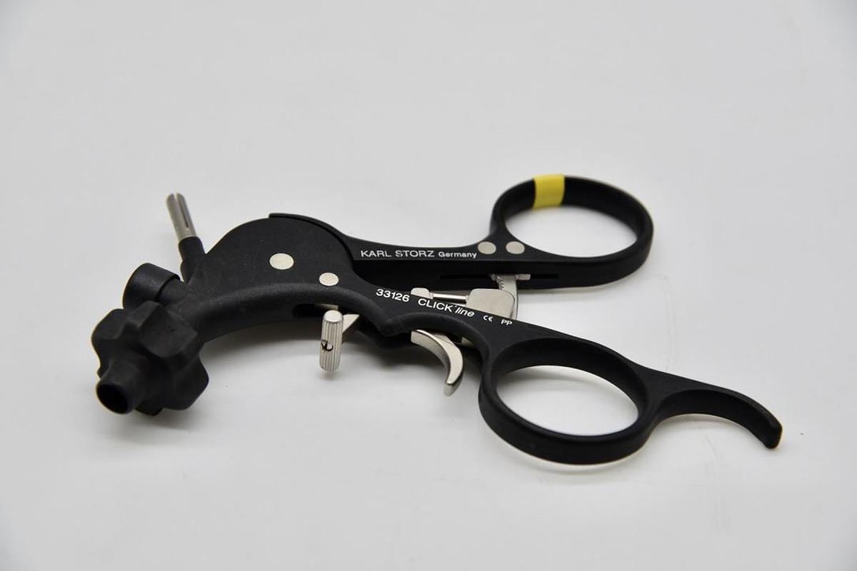 Used Karl Storz 33126 CLICKLINE Ratchet Handle, Plastic, Disengeagable Ratchet