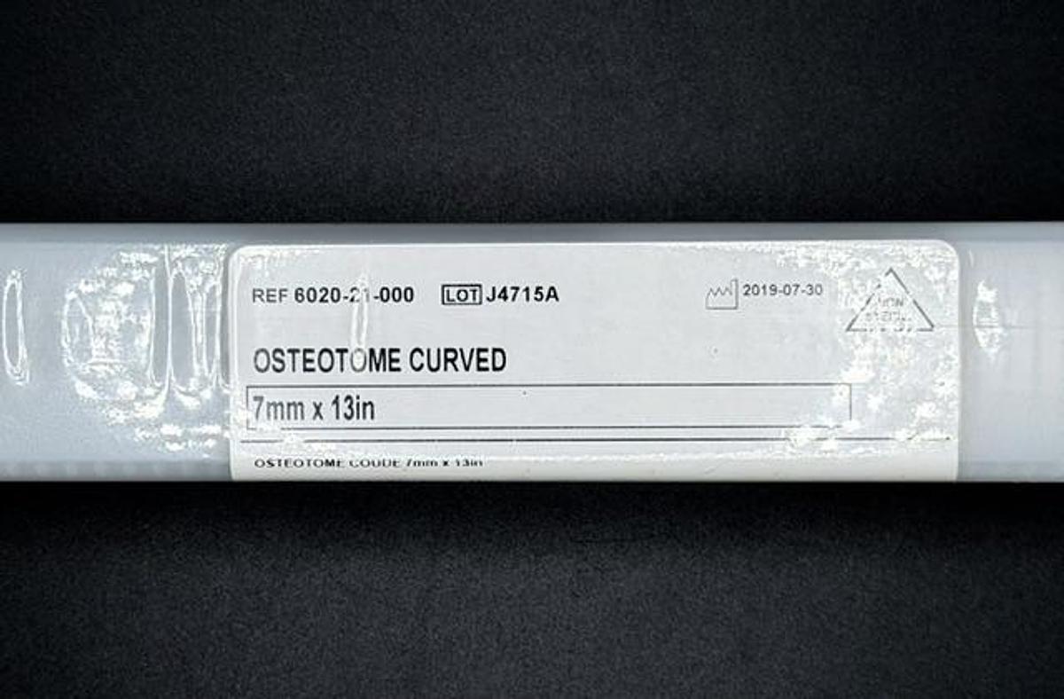 DEPUY (IRELAND) 6020-21-000 Curved Osteotome 7mm x 13in