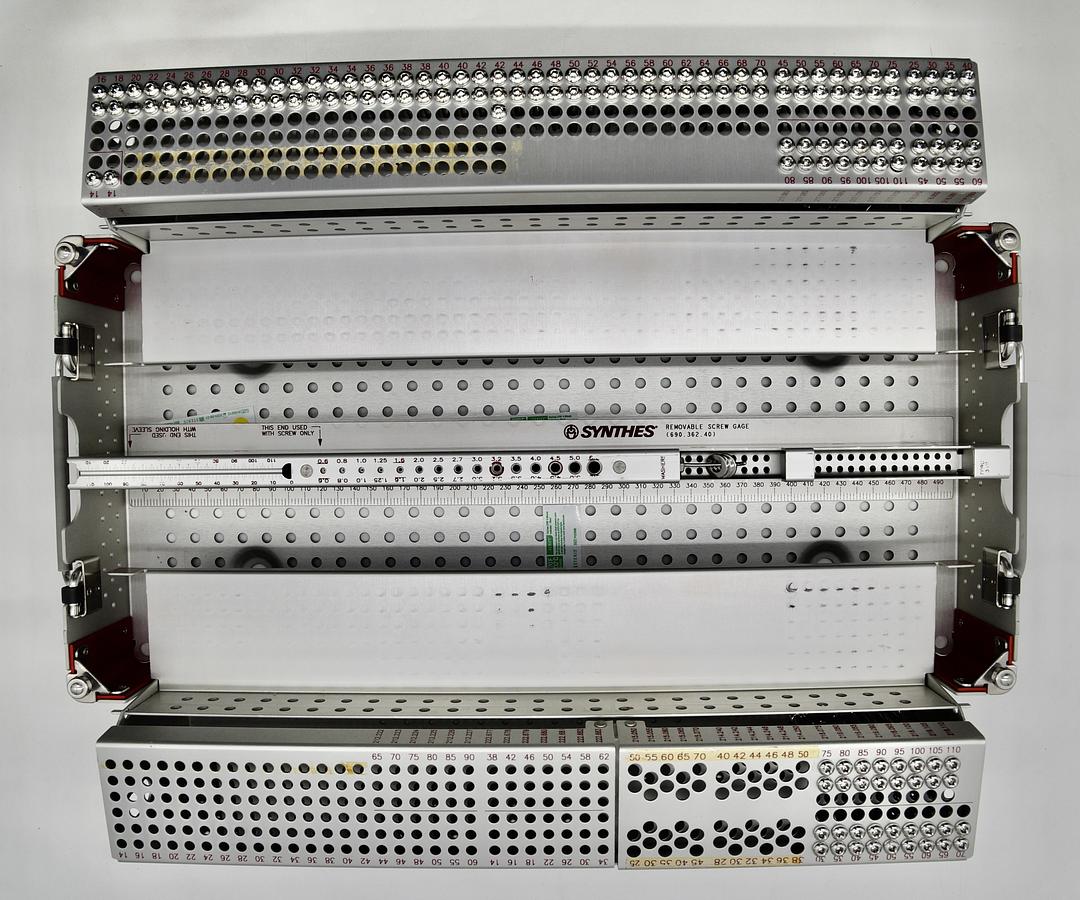 Used Synthes 115.403 LCP Locking Large Fragment Screw Set