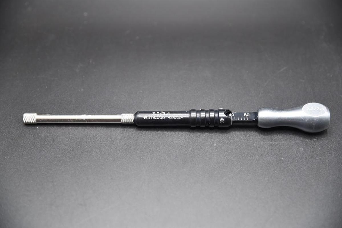 Used Synthes 319.006 DEPTH GAUGE FOR 2.0 mm AND 2.4 mm SCREWS